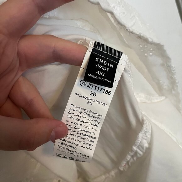 Shein Curve Size 4xl White Flowy Dress w/ Puff Sleeves - Picture 3 of 5